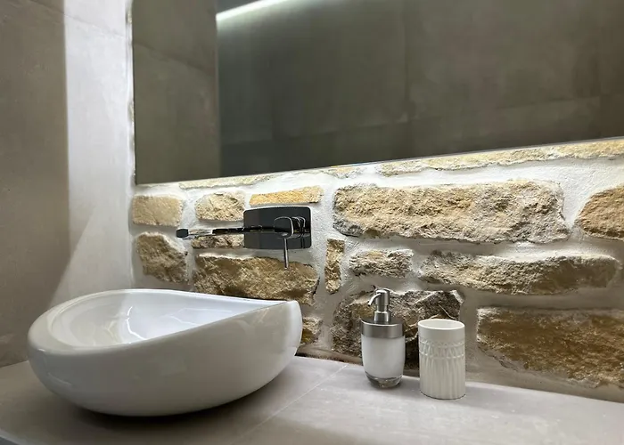 Vairocana Santillana del Mar